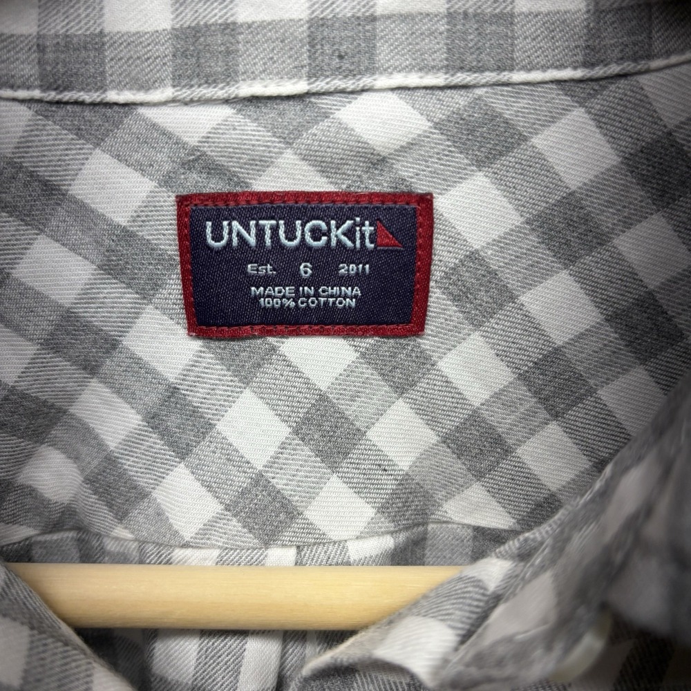 UNTUCKit Button Down Shirt Boys 6 Blue Gray Plaid Relaxed Fit Cotton